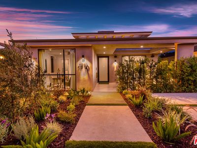 1810 S Sherbourne Dr, Los Angeles, CA, 90035