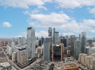11 Wellesley St W #4105-C01, Toronto, ON M4Y 0G4