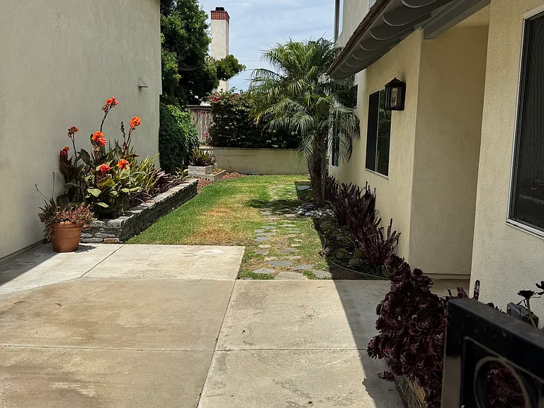 1232 Saint Helene Ct — Photo 6