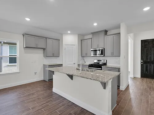 300 Tartane Dr Photo 1