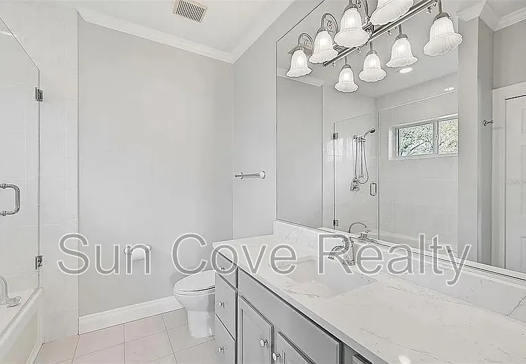 854 Macewen Dr — Photo 30