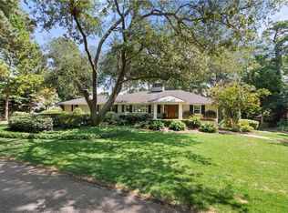 1832 N Alanton Dr, Virginia Beach, VA 23454