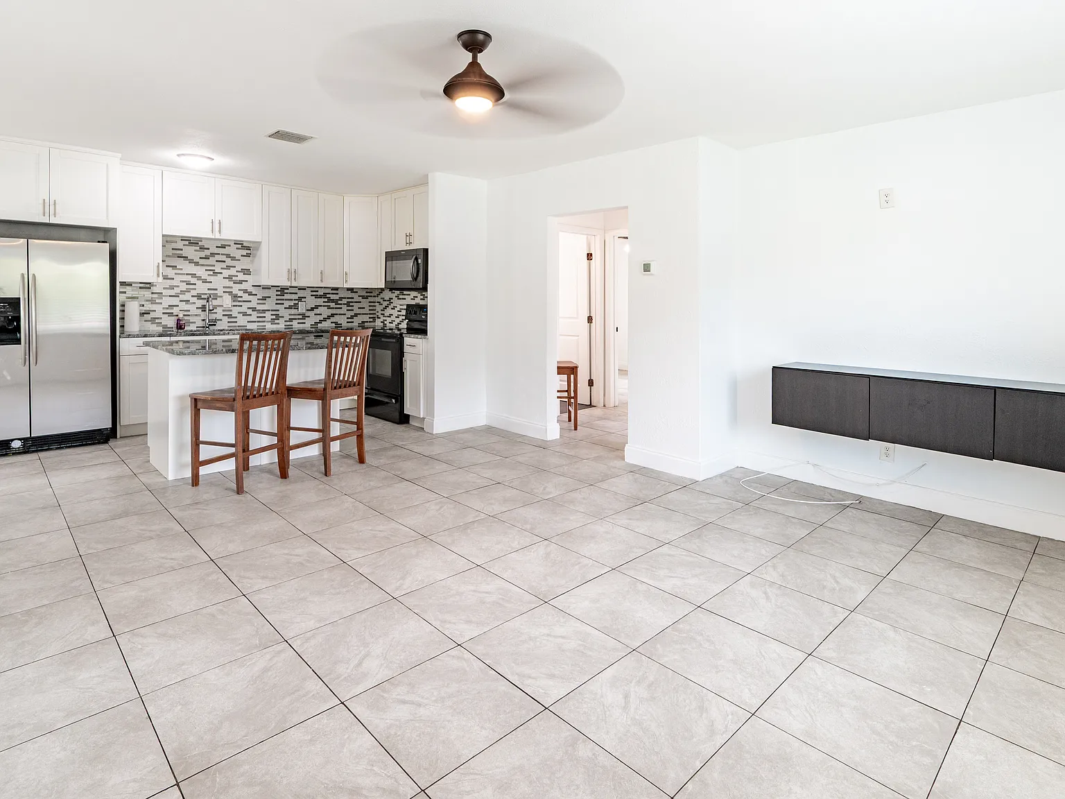 3 bed, 1480 sqft, $2,800 — Photo 4