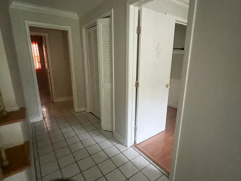 3634 Runnymede Blvd — Photo 11