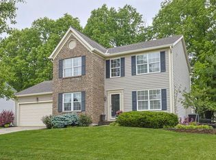 1350 Covedale Ln, Amelia, OH 45102