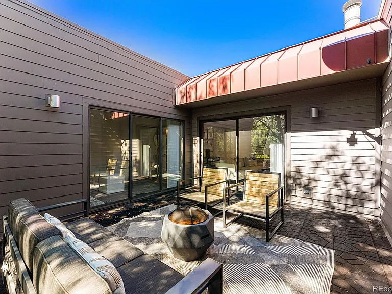 824 Walnut St #E — Photo 12