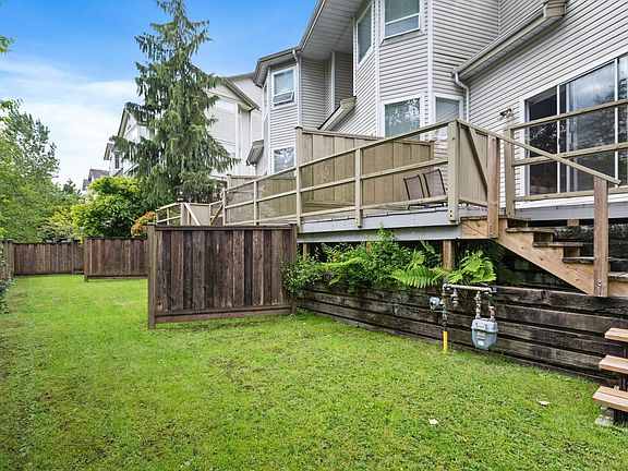 4th image of 1328 Brunette Ave #13