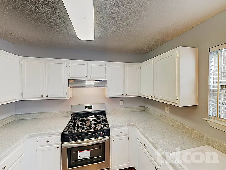 2198 Serenity Dr NW — Photo 5