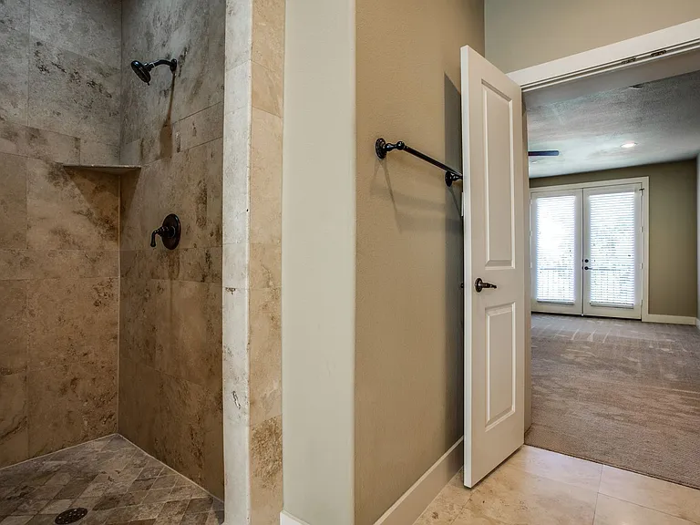 4111 Rawlins St — Photo 17