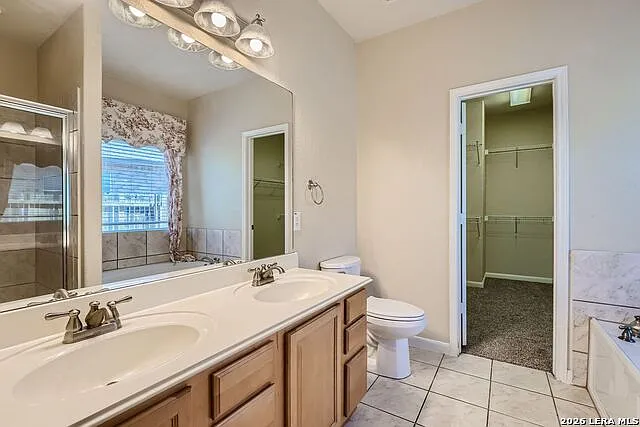 806 Cielo Way — Photo 10