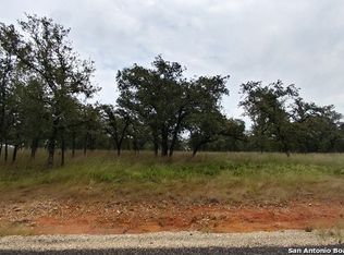 176 Woodlands Dr, La Vernia, TX 78121