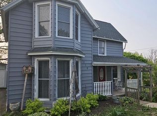 218 S Main St, Eastman, WI 54626