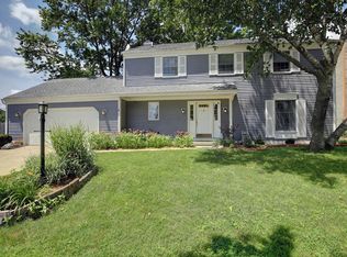 1909 Peach St, Champaign, IL 61820