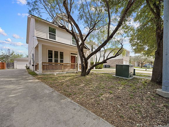 2nd image of 3750 Browning Bluff
