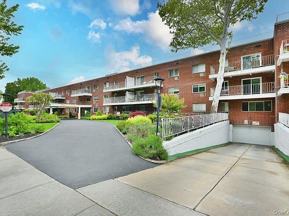 3rd image of 320 East Shore Road #15A