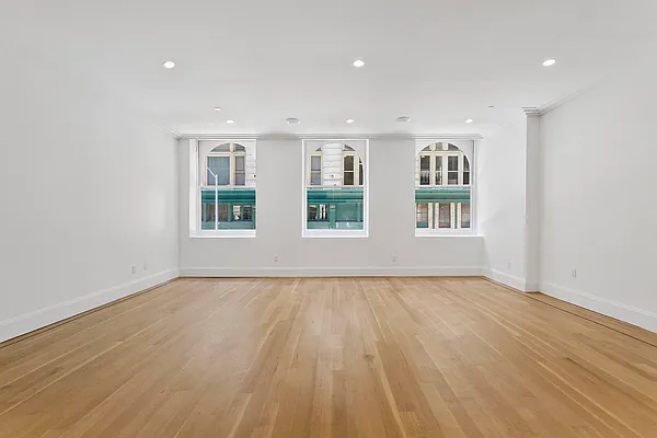 Rented by Compass | media 12