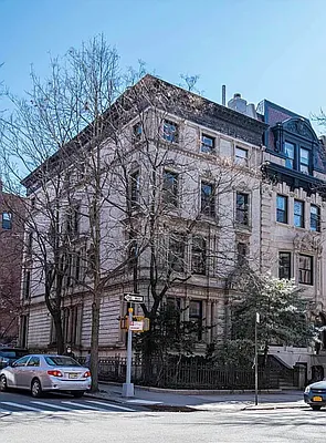 Rented by EXR | media 23