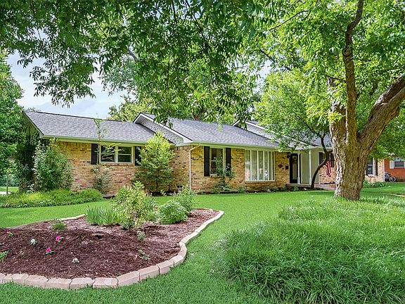4th image of 2432 Five Mile Cir