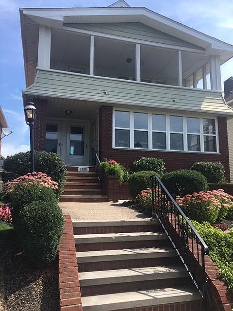 1st image of 1659 Victoria Ave