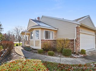 7565 Navajo Valley Dr SW, Byron Center, MI