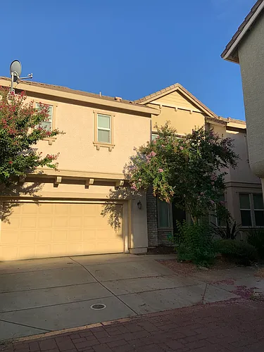 1742 Mammoth Way Photo 1