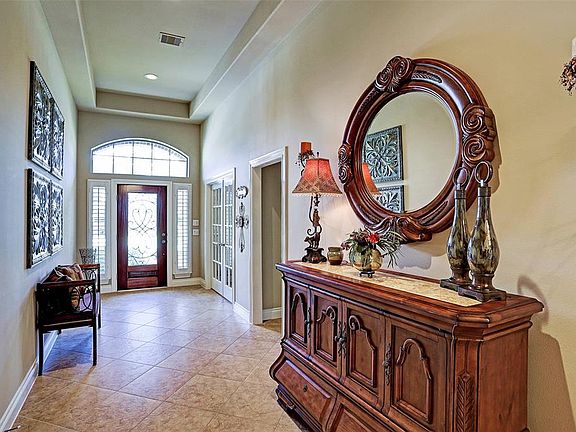3rd image of 28211 Sundown Shores Ct
