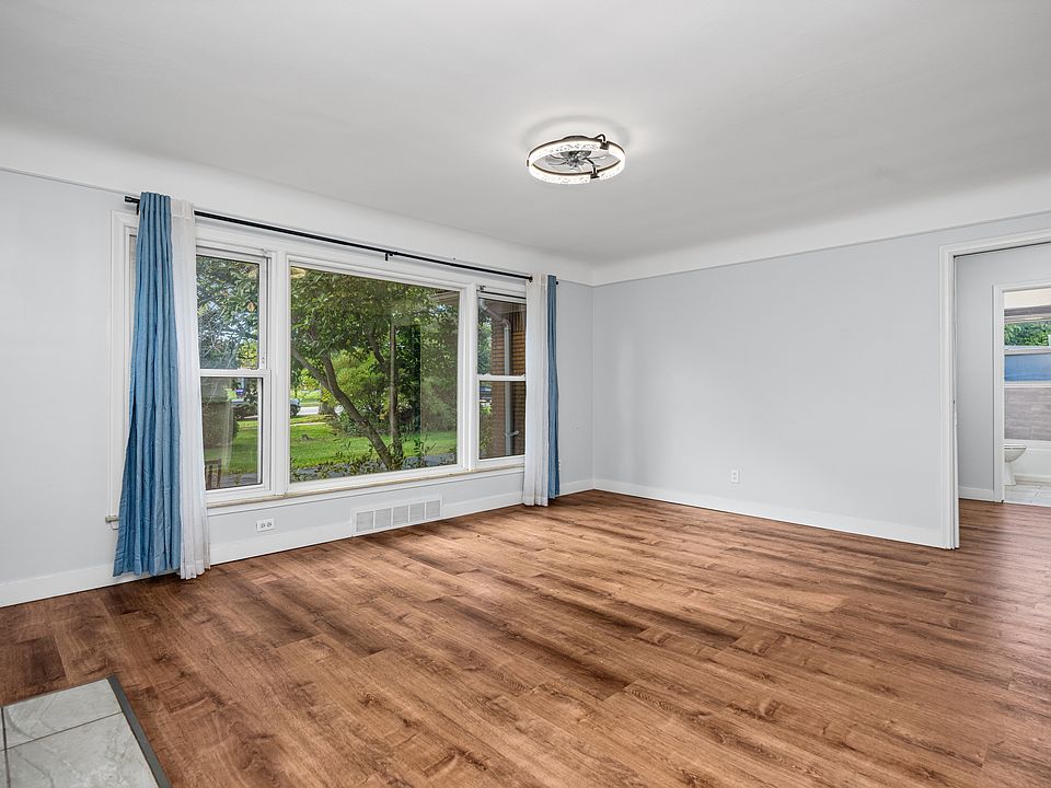 6350 Livernois Rd, photo 5