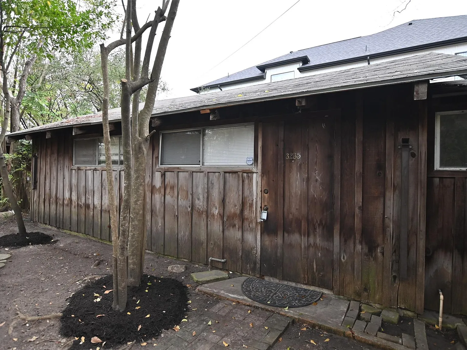 1 bed, 1.0 bath, $950 — Photo 3