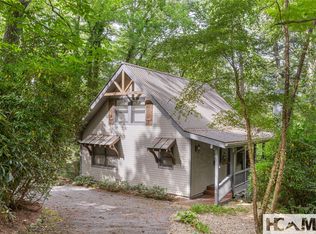 180 Wyanoak Road, Highlands, NC 28741