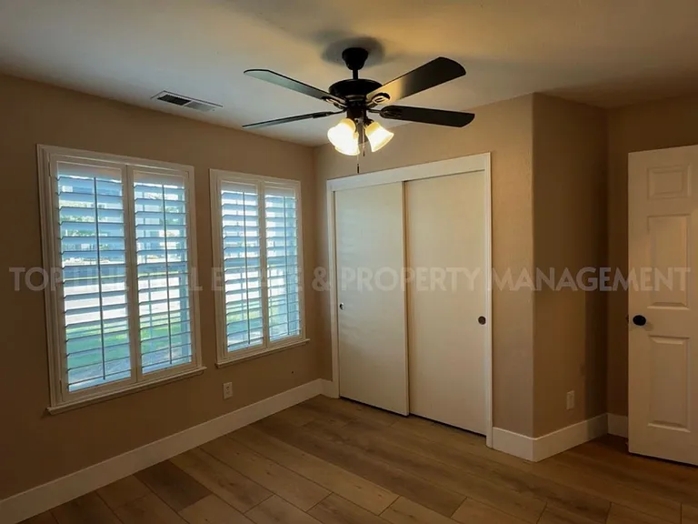 520 Pepper Dr — Photo 2