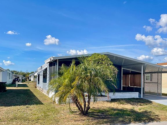 2nd image of 139 Poinciana Dr