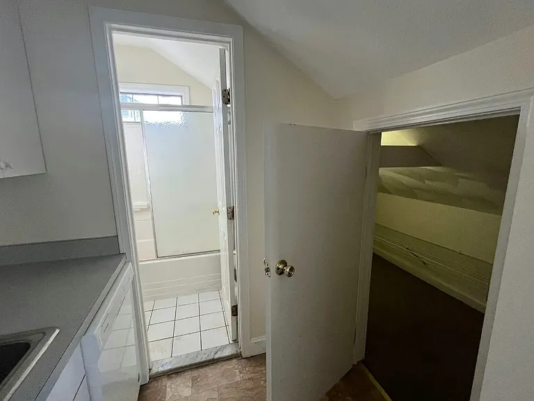 2 Chestnut Hill Ave #5 — Photo 6