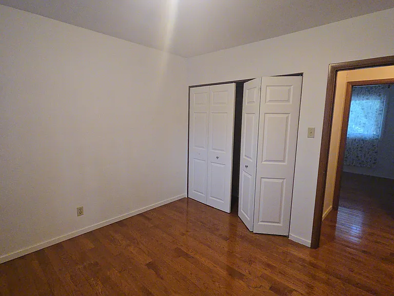4319 Charleswood Dr NW — Photo 3