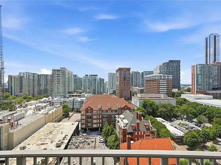 943 Peachtree St NE #1210 — Photo 25