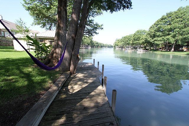1st image of 510 Woodlake Dr