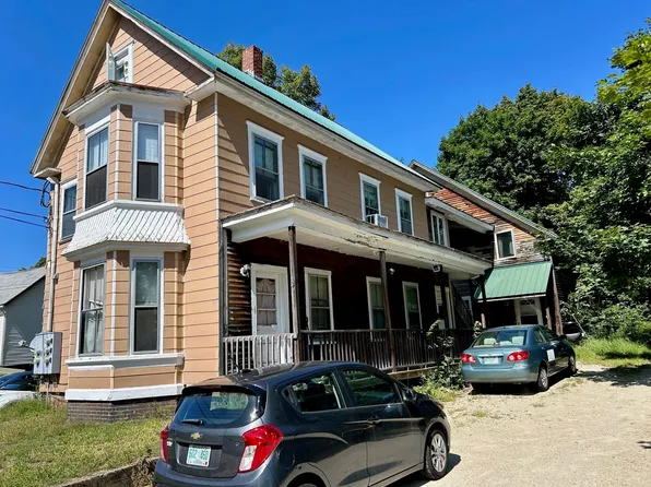 29 Grove Street, Rochester, NH 03868