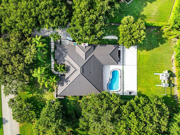 4th image of 7210 W Cypresshead Drive