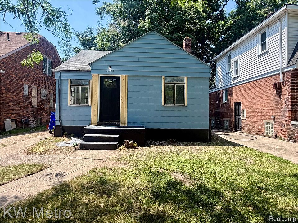 1st image of 15755 Stansbury St