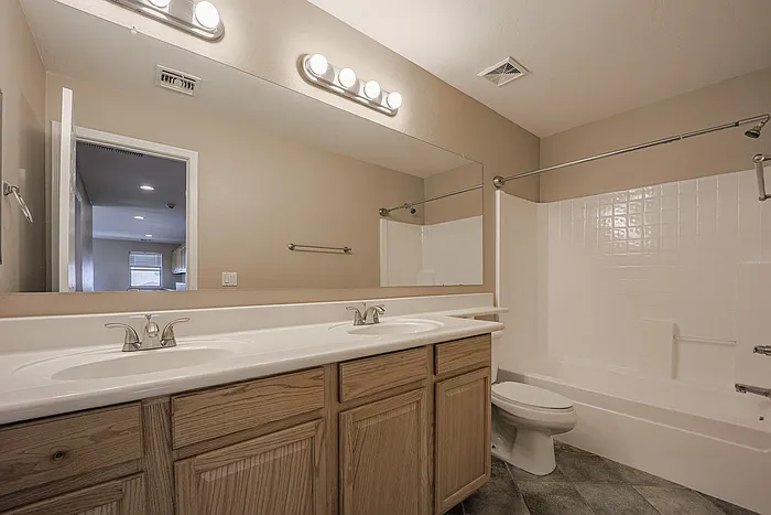 2516 W Saint Kateri Dr — Photo 26