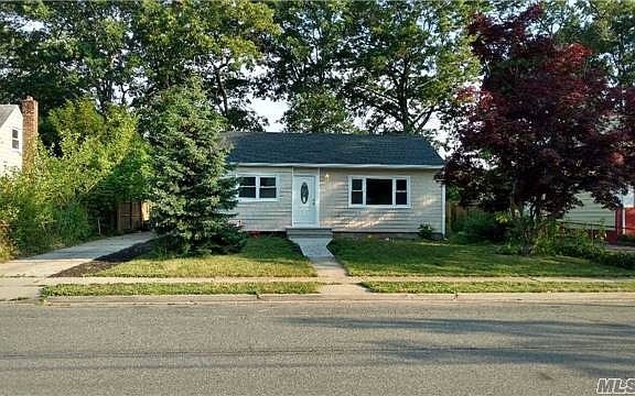 2nd image of 162 Mirin Ave