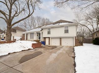 12901 Overhill Rd, Grandview, MO 64030