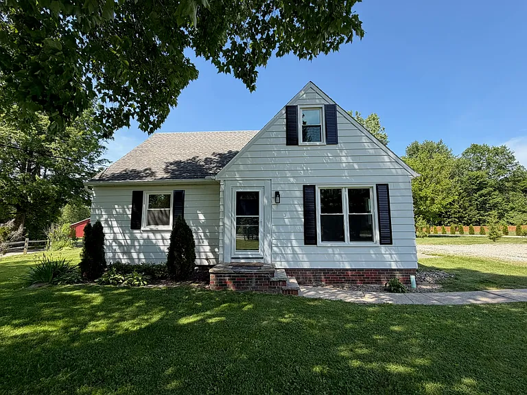 22488 Westwood Dr — Photo 1
