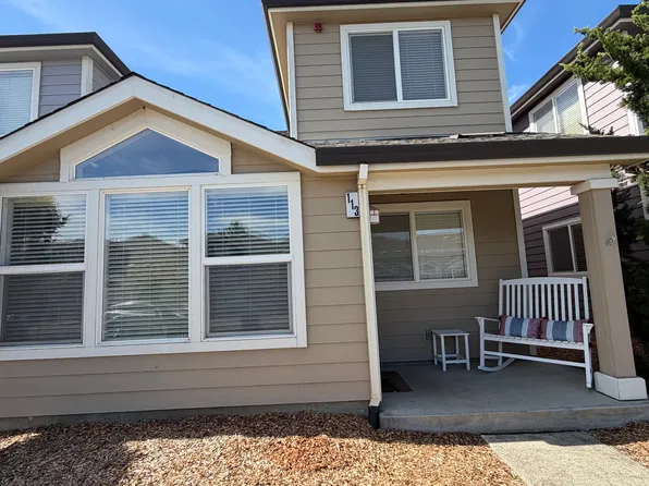 113 Treadway Ct, Cloverdale, CA 95425