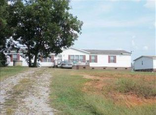 2468 Dickens Rd, Tarboro, NC 27886