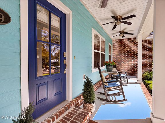 4th image of 109 E Azalea Dr