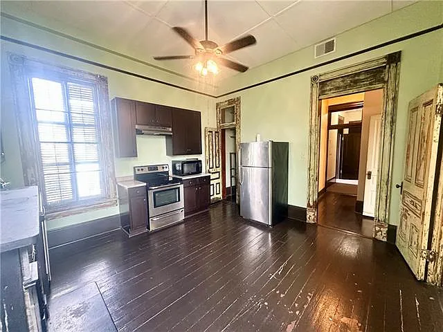 1142 Jackson Ave #A — Photo 9