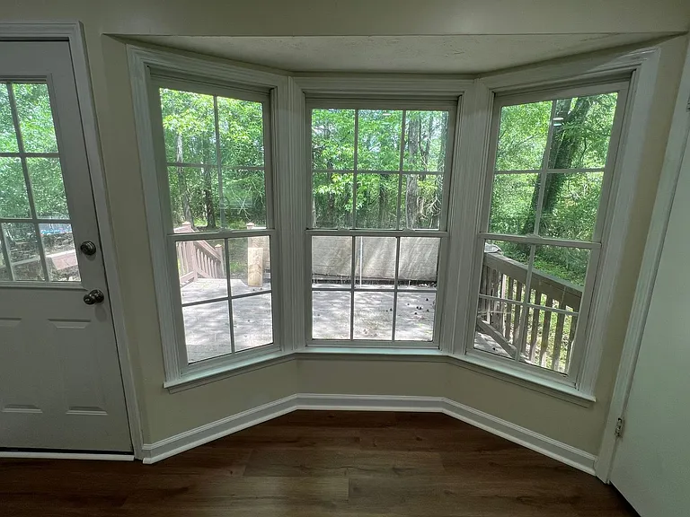 2410 Hillboro Cir SW — Photo 19