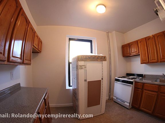 Kitchen - New white fridge - Good countertop space