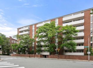 29 Concord Ave APT 302, Cambridge, MA 02138