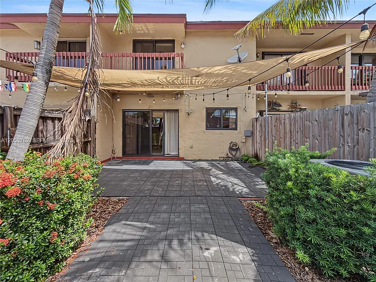 13314 SW 60th Ter — Photo 12